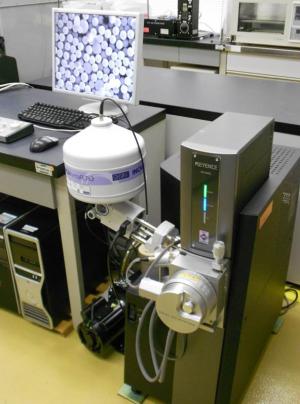 走査電子顕微鏡（簡易型）3