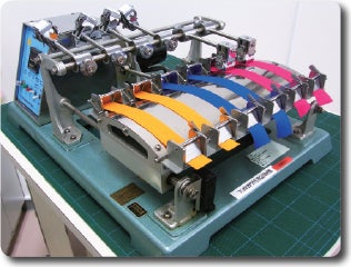 染色堅牢度試験機の写真