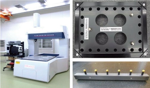 図2　三次元測定機と精度チェック用ゲージ